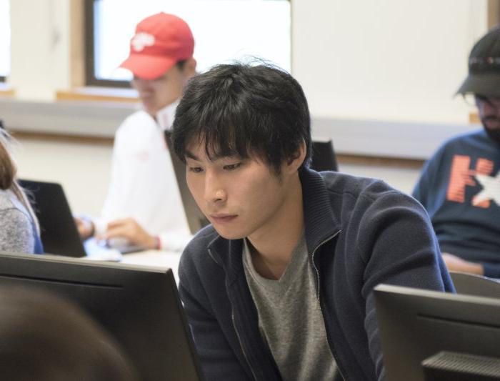 Data Science Minor Students in Saint Mary's Classroom